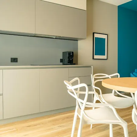 Aparthotel Camoma - *